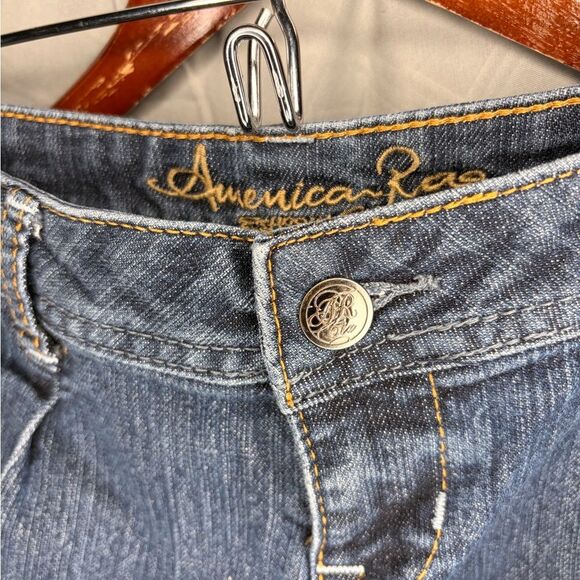 American Rag Classic Blue Jean Shorts - Picture 3 of 6
